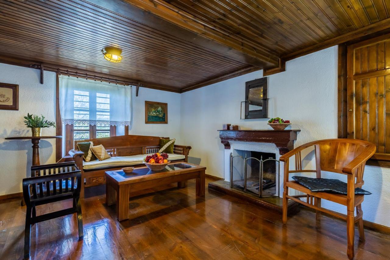 Aletri Pool Cottage Skopelos Town Exterior photo